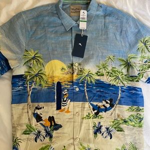 Tommy Bahama Disney Parks mens shirt NWT L